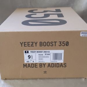 Yeezy 350 V2 Boost by Adidas